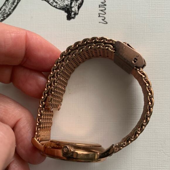 CLASSIC STUHRLING ROSE GOLD MESH WATCH - Picture 9 of 13